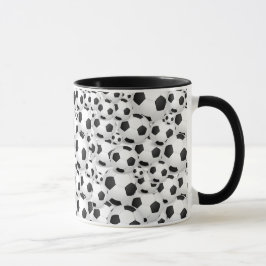 Bola de futebol por todo o lado na caneca