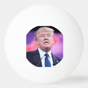Bola de Pong do sibilo da cara do trunfo