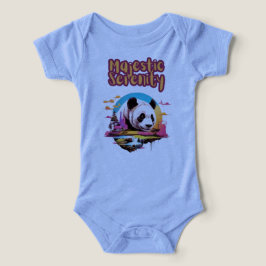 Bold Panda Elegance: Panda Vibrante em Seu Habitat