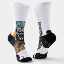 Bold Raccoon e Montanhas Gráfico