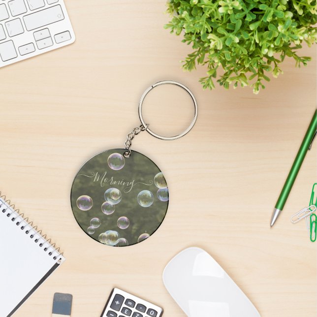 Bolhas durante o dia, chaveiro de monograma (Bubbles during daytime monogram keychain)