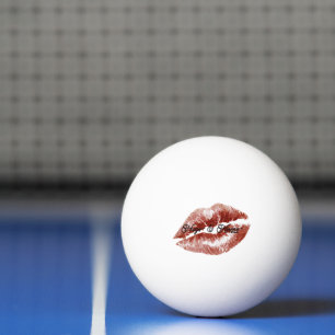 Bolinha De Ping Pong Beijos Vermelhos Cremosos Lábios Galante