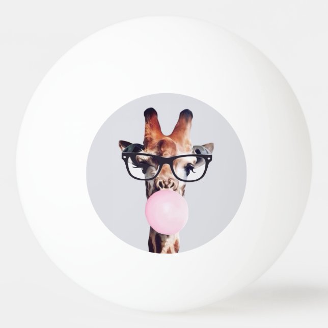 Bolinha De Ping Pong Giraffe wearing glasses blowing a pink bubble gum (Frente)