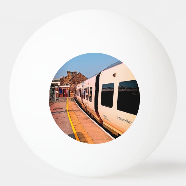 Bolinha De Ping Pong Lado de um comboio (Frente)