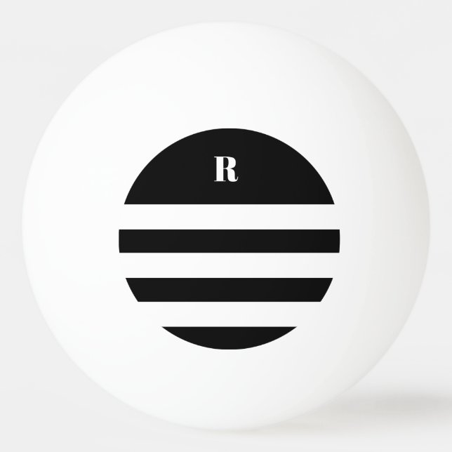 Bolinha De Ping Pong Preto e Branco Personalizado com Strike (Frente)