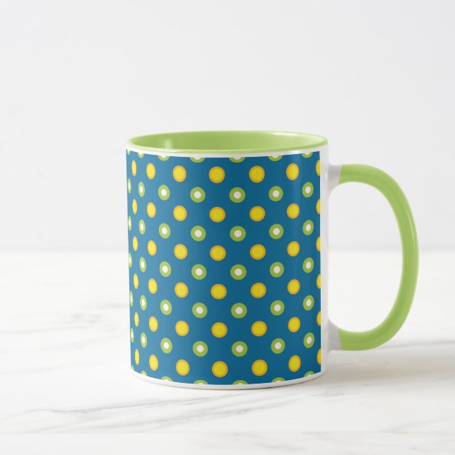 Bolinhas amarelas verdes chic na caneca azul (Direita)