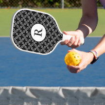 Bolinhas brancas e pretas