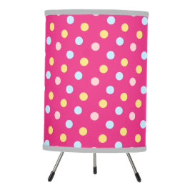 Bolinhas com fundo rosa