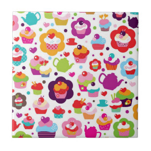 Bolo bonito do copo e pote do chá