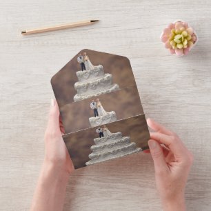 Bolo Branco De Casamento De Cinco Camadas Com Casa