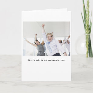 Bolo na Sala de Conferências Cartão de Aniversário