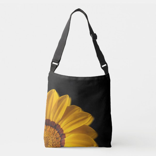 Bolsa Ajustável Flor amarela sobre fundo preto (Frente)