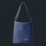 Bolsa Ajustável Monograma marinho Azul e Branco Moderno<br><div class="desc">Apresentando nossa Coleção de Monogramas Modernos Azul e Branco: Eleve sua decoração caseira com nossa sofisticada coleção com um esquema de cores azul e branco do marinho contemporâneo. Cada peça é trabalhada meticulosamente para exudir elegância e estilo, perfeito para adicionar um toque de talento moderno a qualquer sala. Quer você...</div>