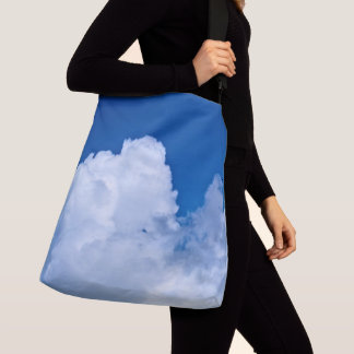 Bolsa Ajustável Nuvens brancas puffy no céu azul