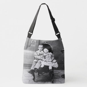 Bolsa Ajustável Retrato Assombrador de Irmãos Vintage