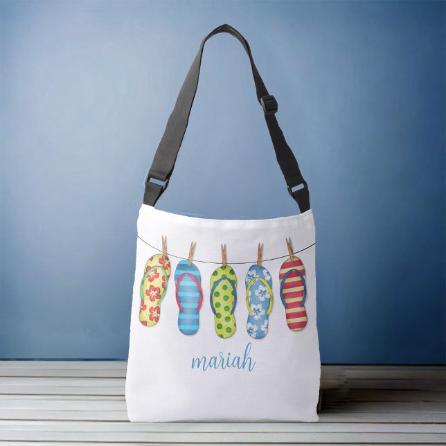 Bolsa Ajustável Trendy Colorful Beach Personalizada (Whimsical tote bag with colorful flip flops)