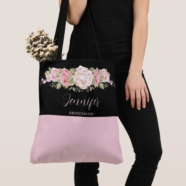 Bolsa de mão com monograma da Lovely Pink Rose (Close Up)