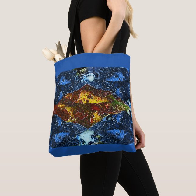 Bolsa Tote A Bright Goldfish (Close Up)