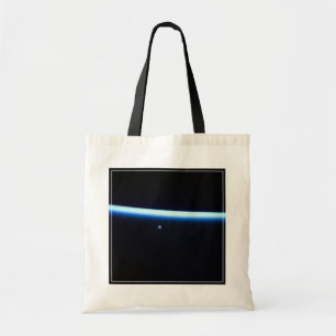 Bolsa Tote A Linha Fina da Atmosfera da Terra e Uma Lua Gibbo