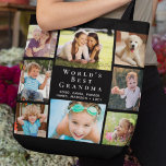 Bolsa Tote A melhor vovó 8 colagem de fotos em preto<br><div class="desc">Um belo presente para a melhor avó do mundo, esta bolsa de tote de colagem fotográfica de oito famílias pode ser personalizada com 8 fotos de netos, filhos, outros membros da família, animais de estimação, etc. Personalize a expressão "A Melhor Avó do Mundo" e se ela é chamada de "Vovó",...</div>