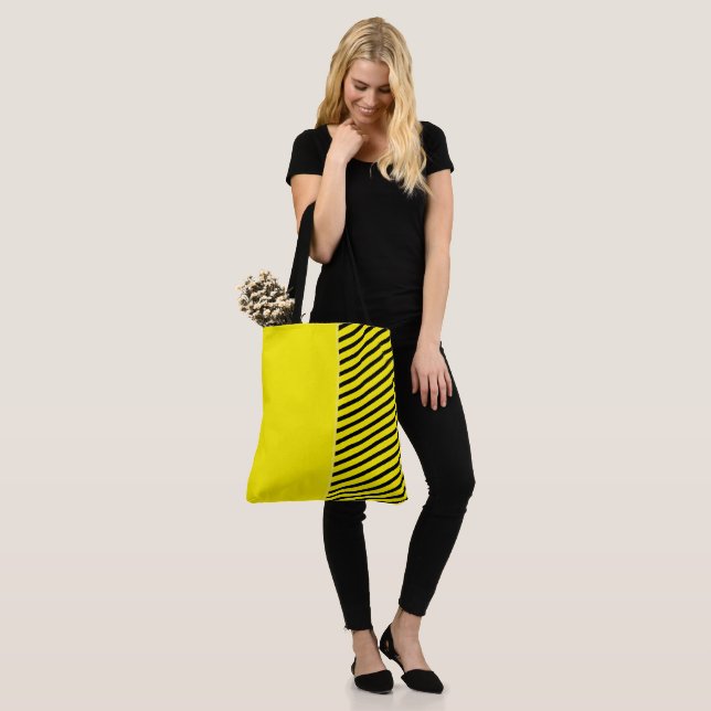 Bolsa Tote Amarelo e Preto de Divertimento Bonito com faixas (No(a) Modelo)