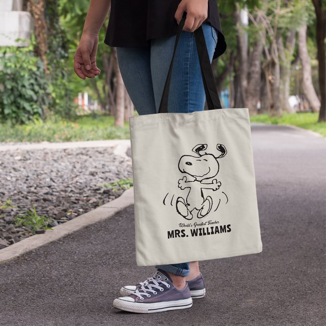 Bolsa Tote Amendoins | Maior Professor Snoopy Personalizado (Person carrying tote bag)
