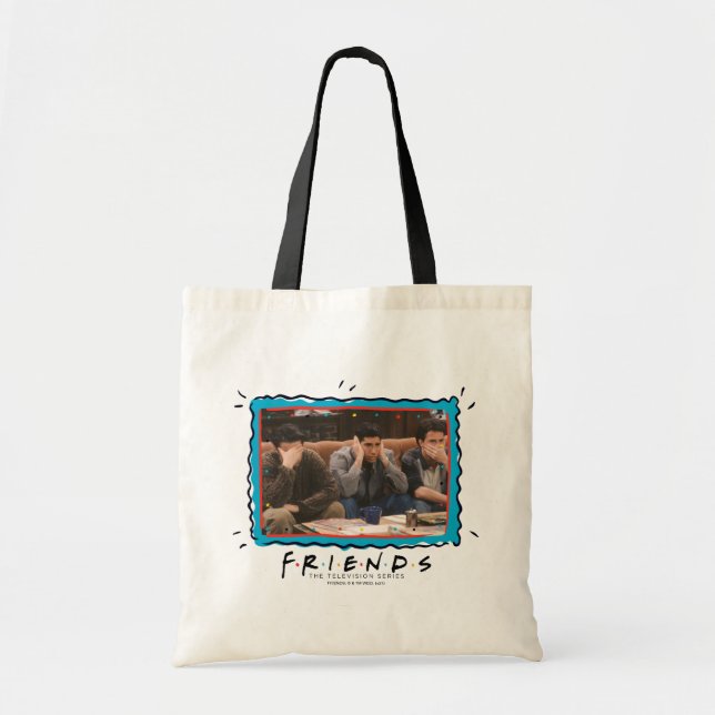 Bolsa Tote AMIGOS™ | Joey, Ross e Chandler no sofá (Frente)
