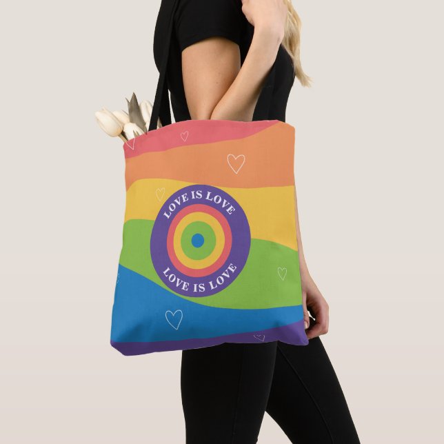 Bolsa Tote Amor é Orgulho, arco-íris com corações (Close Up)