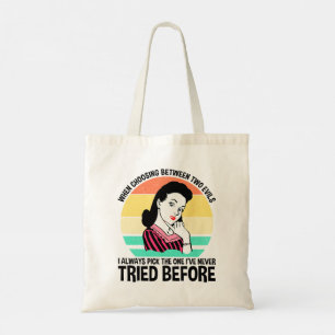 Bolsa Tote Ao Escolher Entre Dois Mau