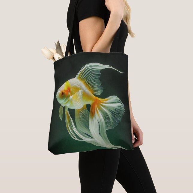 Bolsa Tote Arte Digital de Peixe Dourado Simples e Elegante | (Close Up)