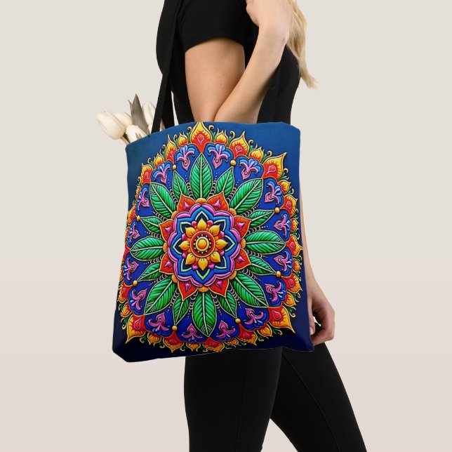 Bolsa Tote Artesanato Vibrante de Mandalas (Close Up)