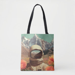 Bolsa Tote Astronauta Surrealista em Campo de Flores