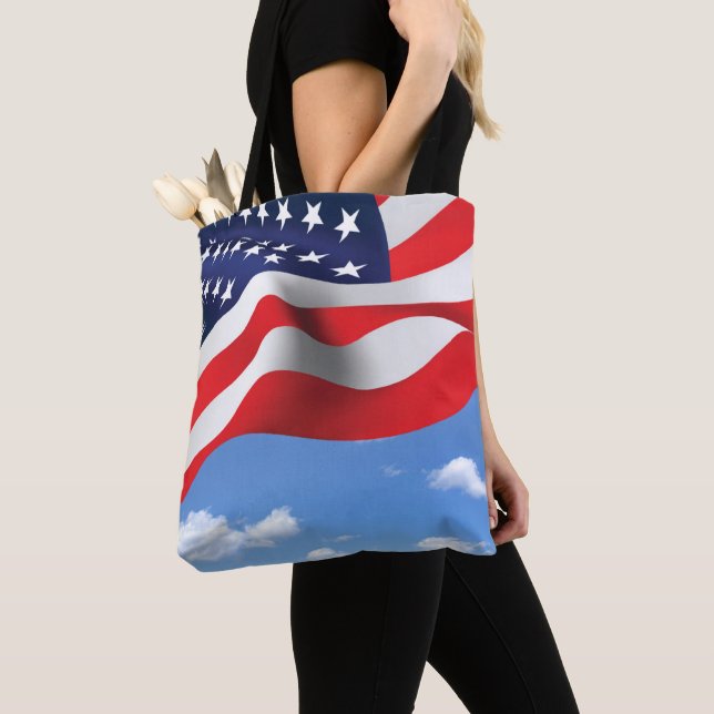 Bolsa Tote Bandeira Americana no Sky (Close Up)
