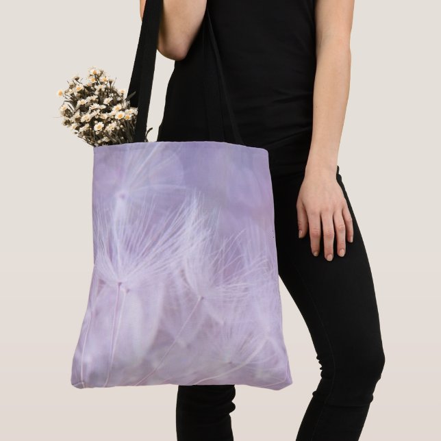 Bolsa Tote Belo compro de Flores Implantadas (Close Up)