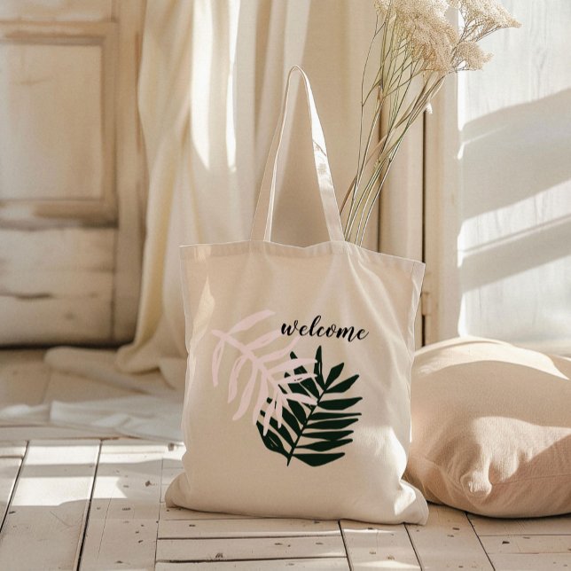 Bolsa Tote Bem-vindo | Palm Getaway Tote Bag (Pink and green palm leaves wedding bachelorette party welcome tote bag.)