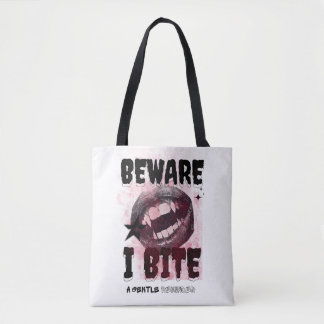 Bolsa Tote BEWARE I BITE - Grunge Vampire Aesthetic Y2K Goth 