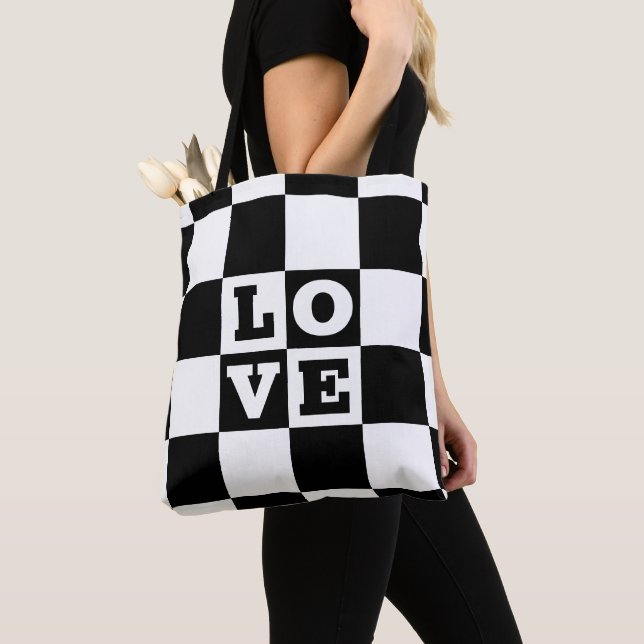 Bolsa Tote Black White Checker LOVE (Close Up)