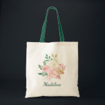 Bolsa Tote Blush Pink & Cream Watercolor - Bridesmaid Botânic<br><div class="desc">Esta elegante bolsa de tote de casamento apresenta um monograma na moda rústico e um adorável buquê floral com pénicas de cor-de-água, rosas de jardim e sotaques de folhagem verde. Os elementos botânicos são complementados por uma moderna fonte de escrita de caligrafia. Personalize o texto adicionando seus detalhes. Altere a...</div>