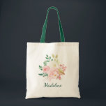 Bolsa Tote Blush Pink & Cream Watercolor - Bridesmaid Botânic<br><div class="desc">Esta elegante bolsa de tote de casamento apresenta um monograma na moda rústico e um adorável buquê floral com pénicas de cor-de-água, rosas de jardim e sotaques de folhagem verde. Os elementos botânicos são complementados por uma moderna fonte de escrita de caligrafia. Personalize o texto adicionando seus detalhes. Altere a...</div>