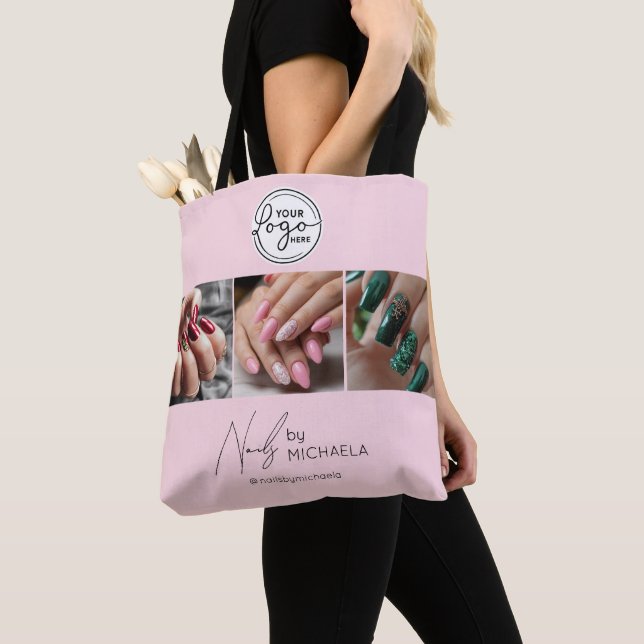 Bolsa Tote Blush Pink Script Logo Photo Nail Studio  (Close Up)