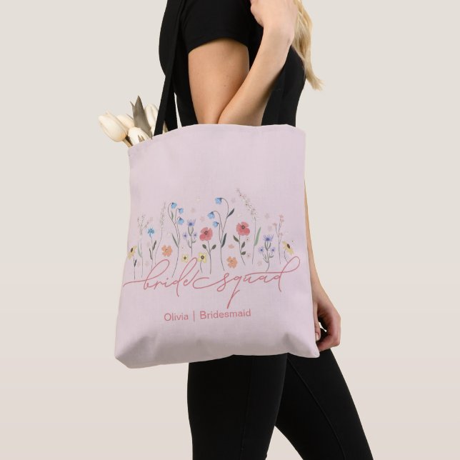 Bolsa Tote Boho Esquadrão da Noiva de Flores Silvestres (Close Up)