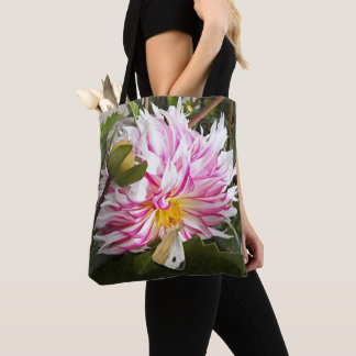 Bolsa Tote Borboleta branca de repolho no verso Dahlia Floral