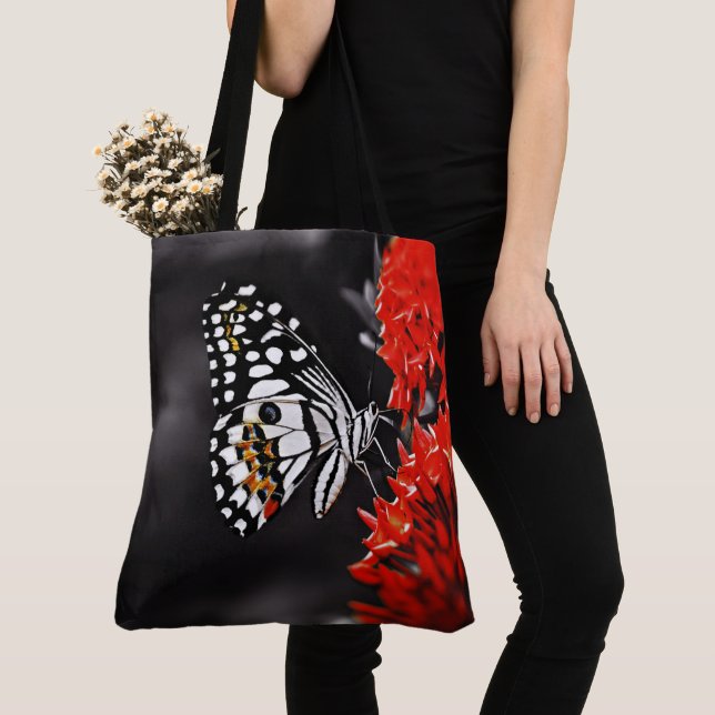 Bolsa Tote Borboleta em Flores Vermelhas (Close Up)