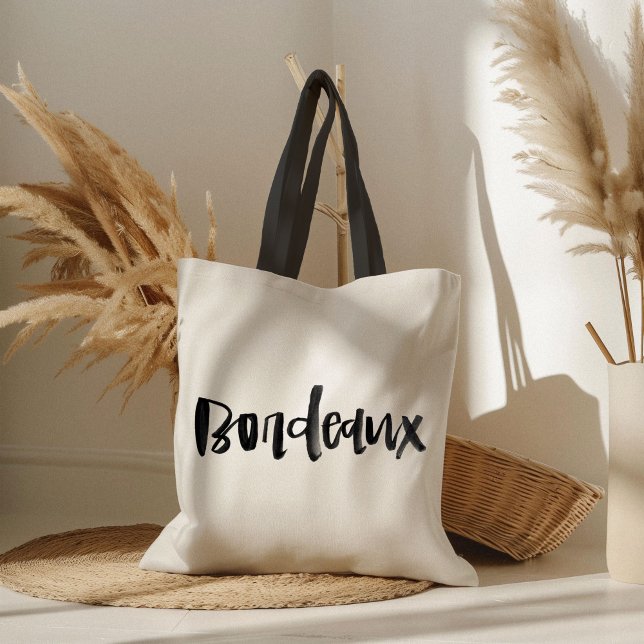 Bolsa Tote Bordeaux com letra de mão (Watercolor hand lettered Bordeaux market tote bag.)