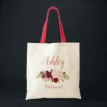 Bolsa Tote Bridesmaid Floral Personalizada Pink Marsala<br><div class="desc">Bolsa de Bridesmaid com buquê de aquarela de flores rosa e marsala,  personalizado com o nome da dama de honra em caracteres de escrita rosa cor-de-rosa.</div>