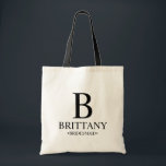Bolsa Tote Bridesmaid Personalizada Elegante Preto e Branco P<br><div class="desc">Donativos Personalizados de Bridesmaid Elegantes,  Pretos e Brancos,  com monograma,  nome e título personalizados da dama de Bridesmaid no estilo clássico da fonte serif. Também perfeito para Madrinha de casamento,  Flor Girl,  Mãe da Noiva e muito mais.</div>