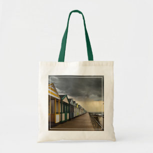 Bolsa Tote Cabanas da praia em uma tempestade   Southwold do