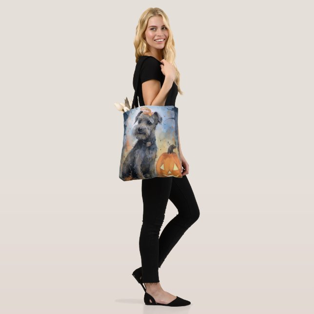 Bolsa Tote Cachorro de Halloween da Baía de Chesapeake com Ab (No(a) Modelo)