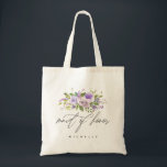 Bolsa Tote Caligrafia da MADRINHA DE CASAMENTO Floral Púrpura<br><div class="desc">Esta na moda e esta mochila de tendências apresentam "madrinha de casamento" em um moderno e sofisticado roteiro escrito à mão. Acentos de flores aquáticas brancas,  folhas e rosas em tons de roxo. Personalize o nome usando o campo modelo. Visite a coleção para ver os itens coordenadores!</div>