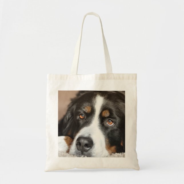 Bolsa Tote cão de montanha bernês deitado (Frente)